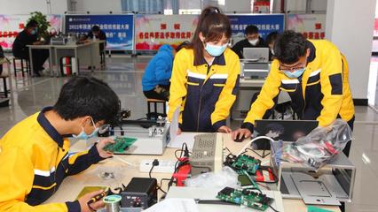 2022年陕西省职业院校技能大赛“电子产品设计及制作”赛项在我校成功举行
